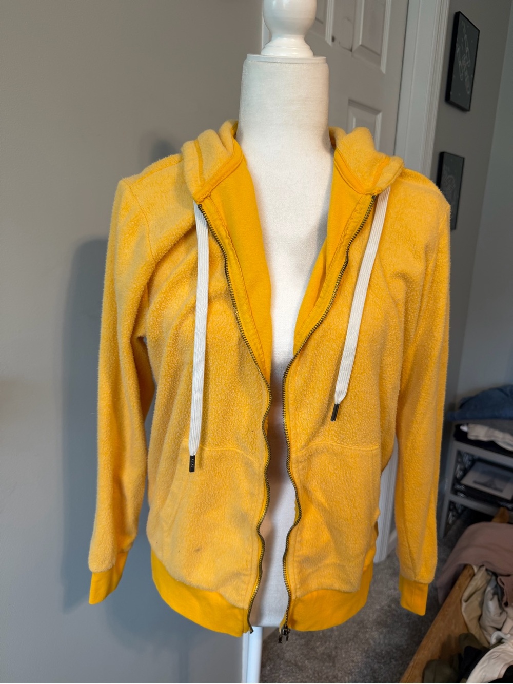 Soft Yellow Hooded Zip-Up Sweatshirt for Women